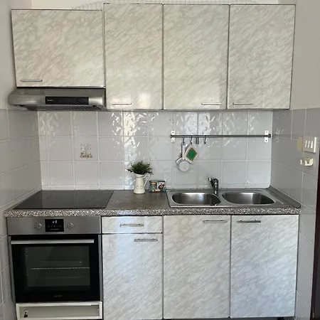 Apartment House Analisa Izola