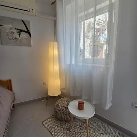 House Analisa Apartment