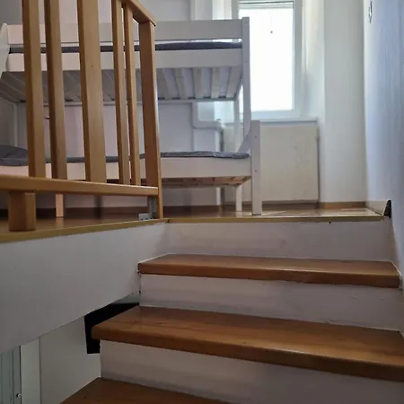 House Analisa Daire Izola